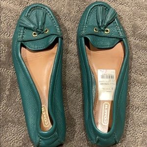 Coach flat